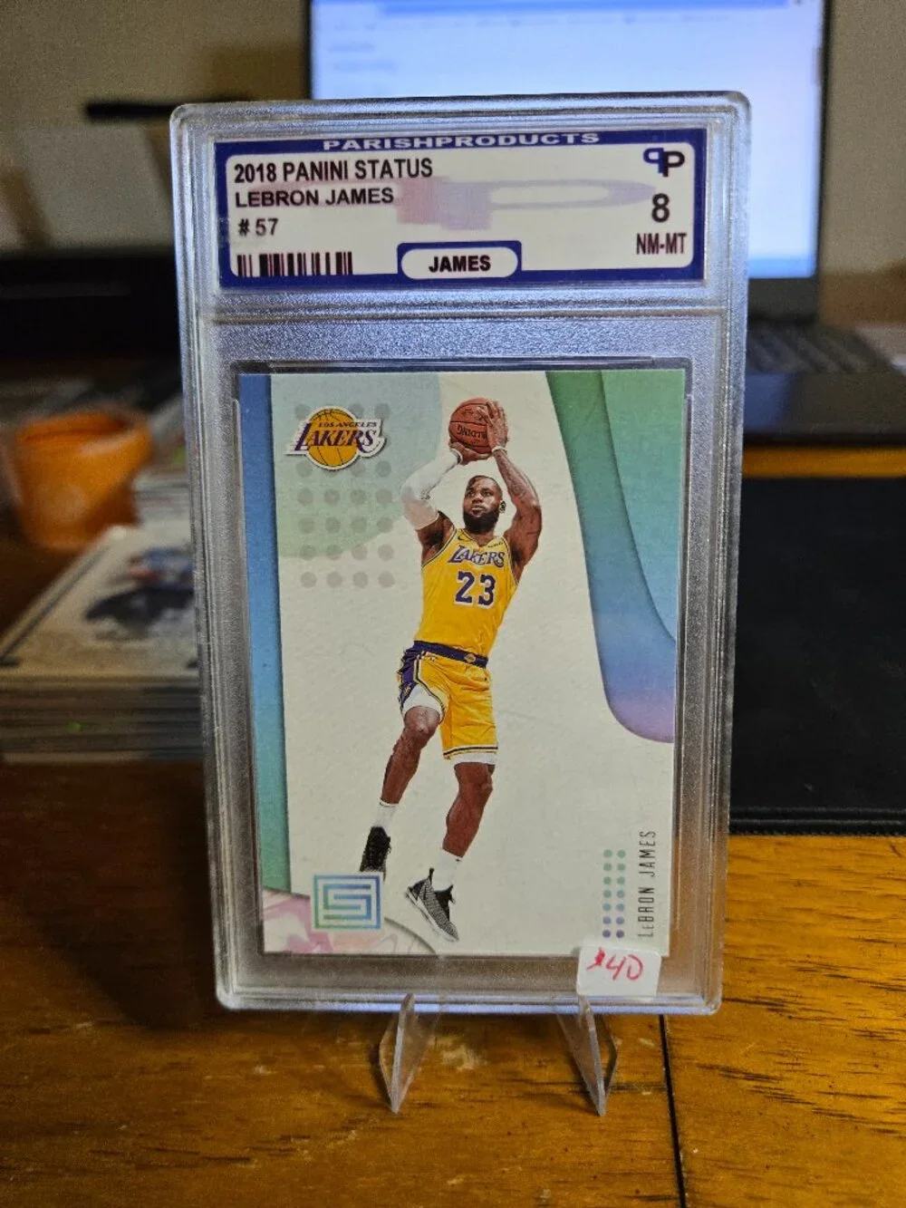 2018 Panini Status